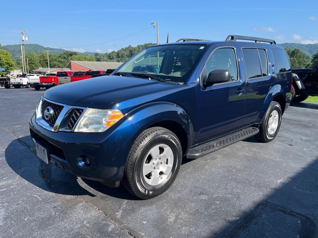 Nissan Pathfinder  2010