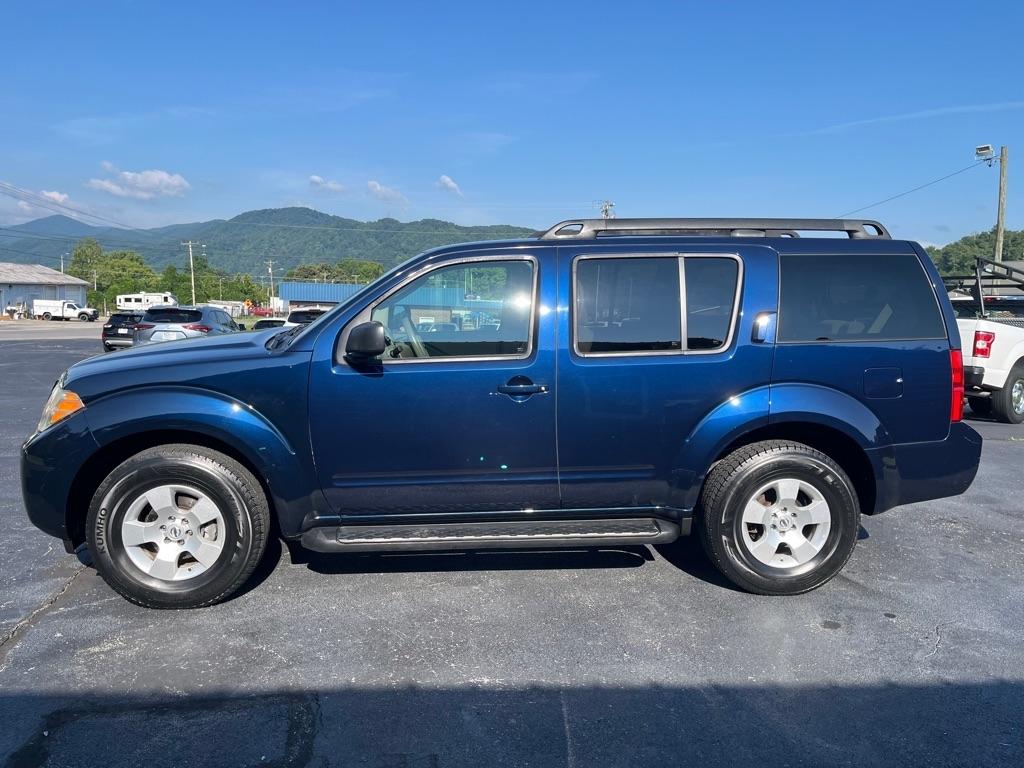 Nissan Pathfinder  2010