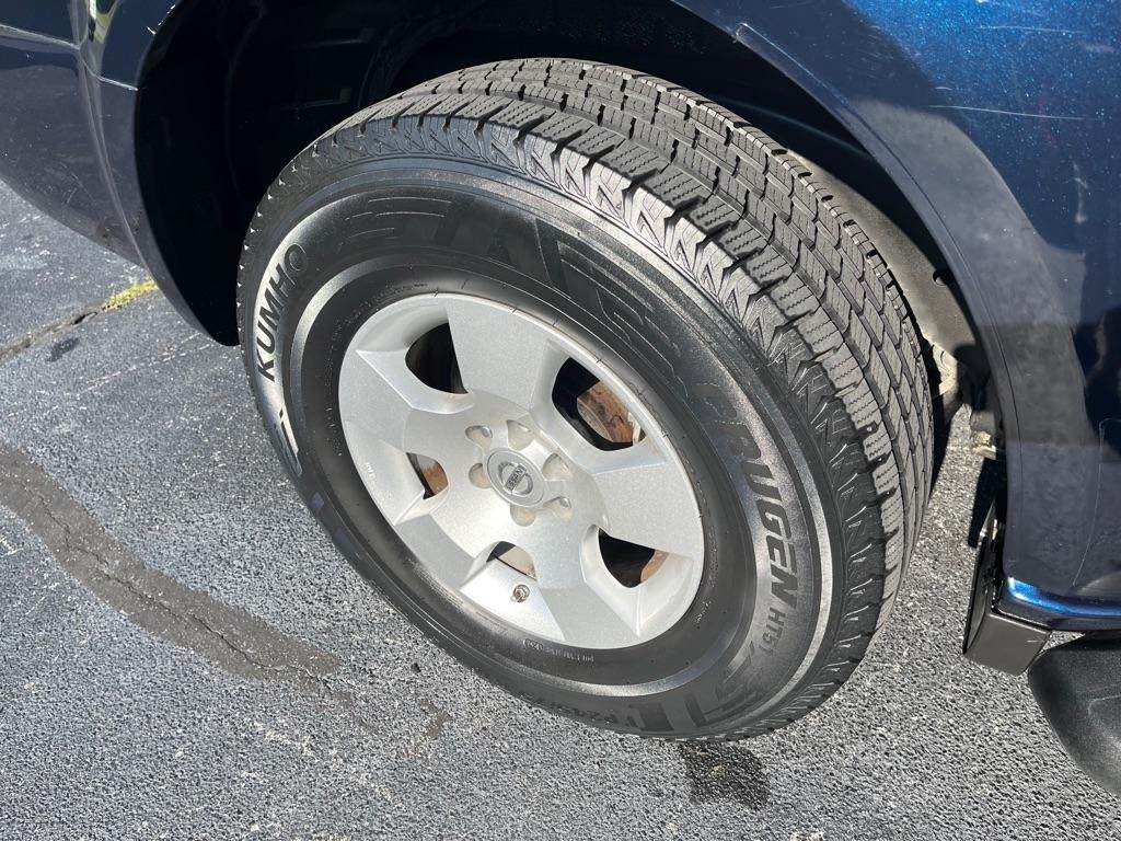 Nissan Pathfinder  2010