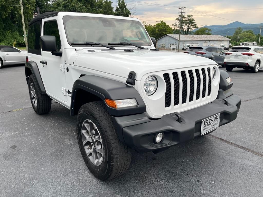 2024 Jeep Wrangler SPORT