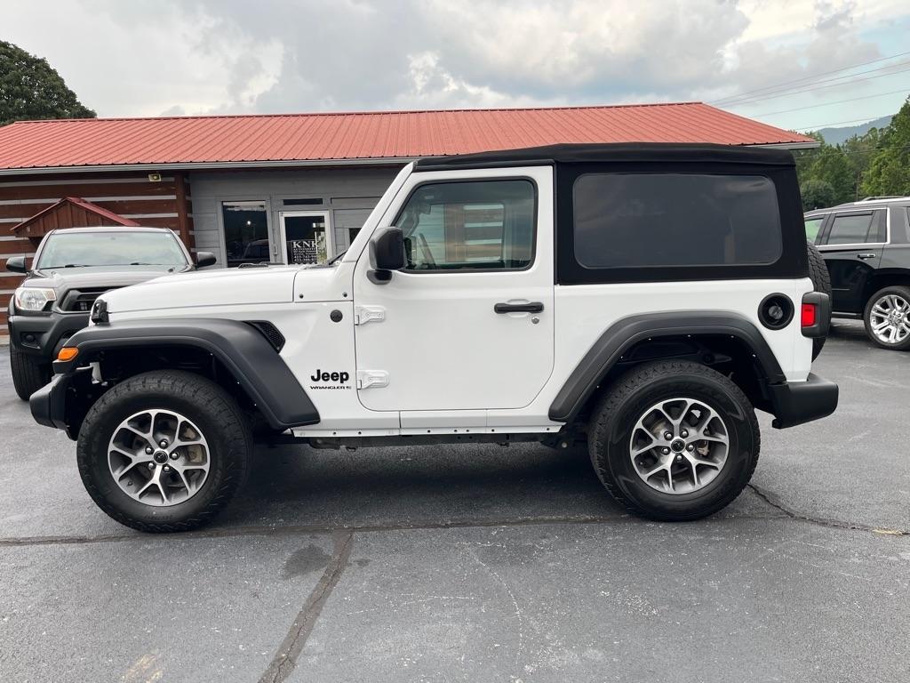 Jeep Wrangler  2024