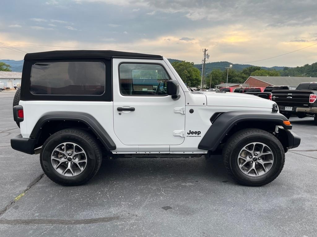 Jeep Wrangler  2024