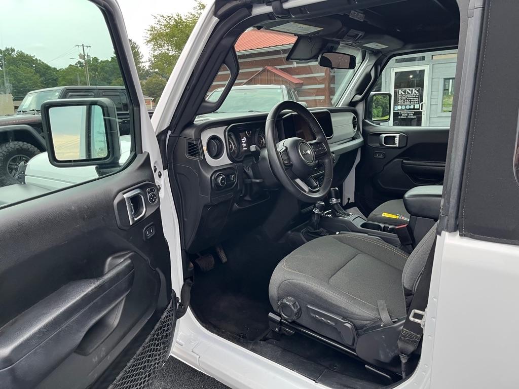 Jeep Wrangler  2024