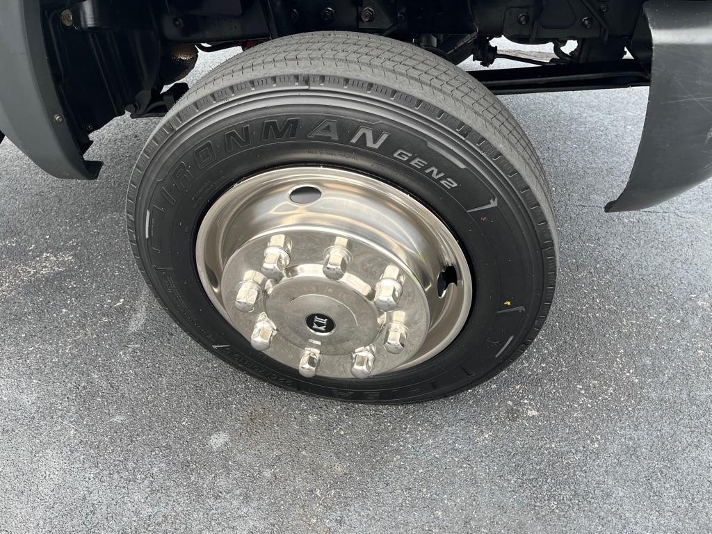 Chevrolet Silverado Medium Duty  2020