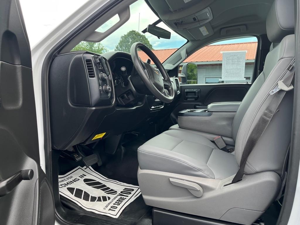 Chevrolet Silverado Medium Duty  2020