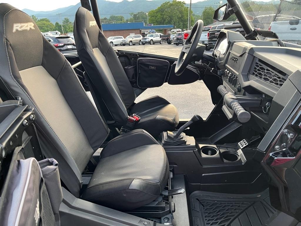 Polaris RZR XP 4 1000  2022