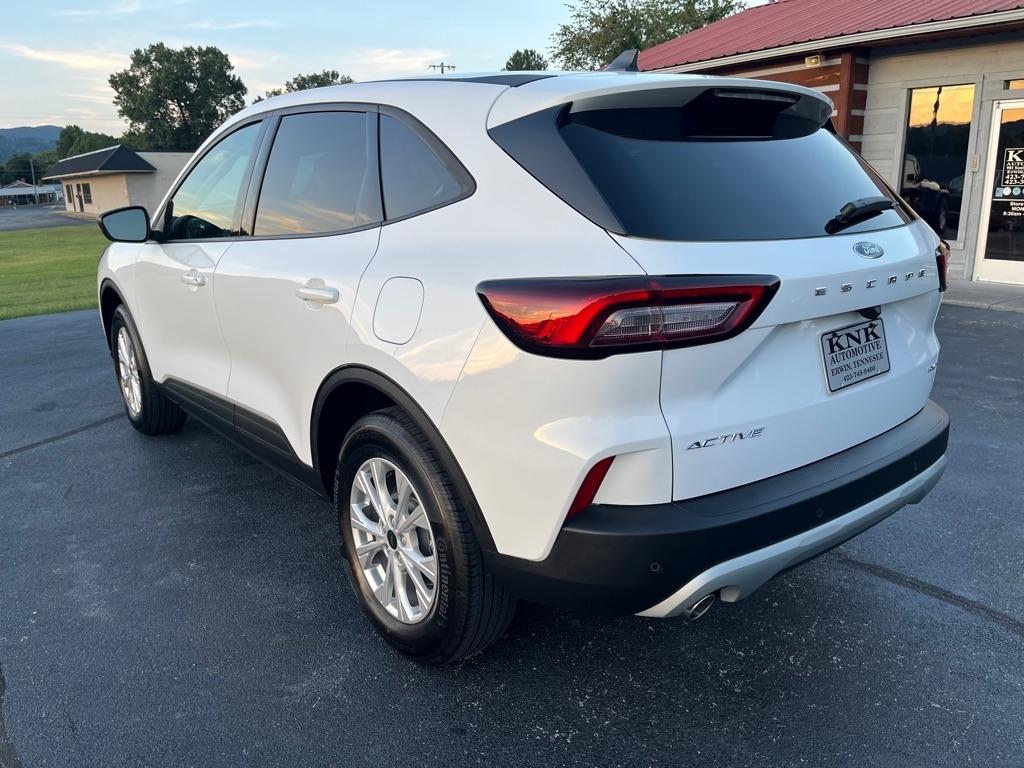 Ford Escape  2025
