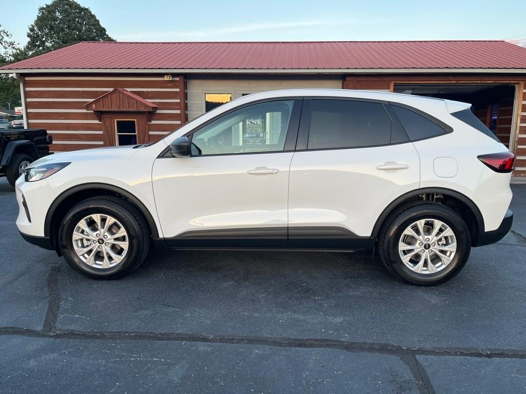 Ford Escape  2025