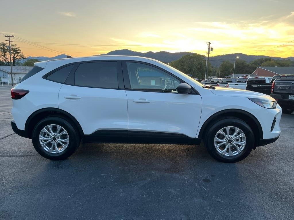 Ford Escape  2025