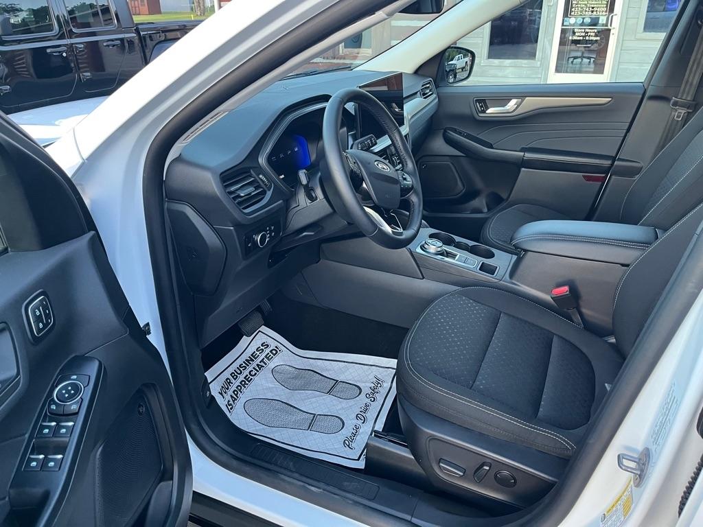 Ford Escape  2025