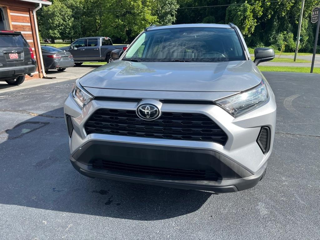 Toyota RAV4  2021
