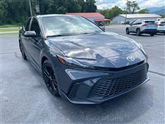 2025 Toyota Camry Hybrid 