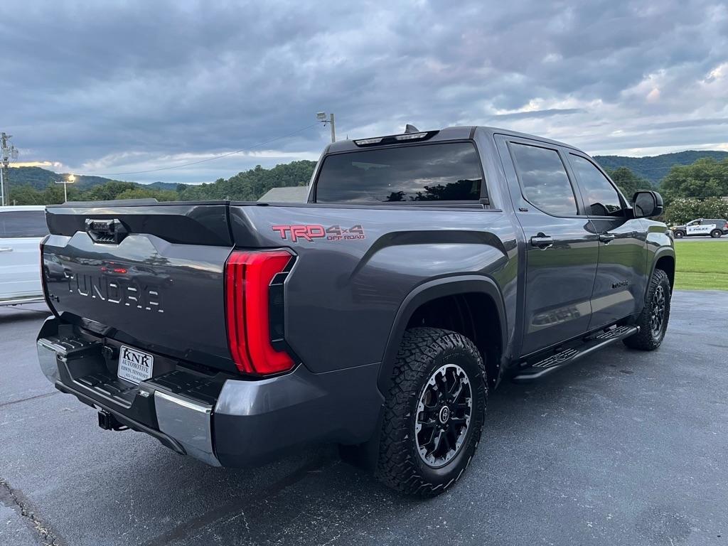 Toyota Tundra  2024