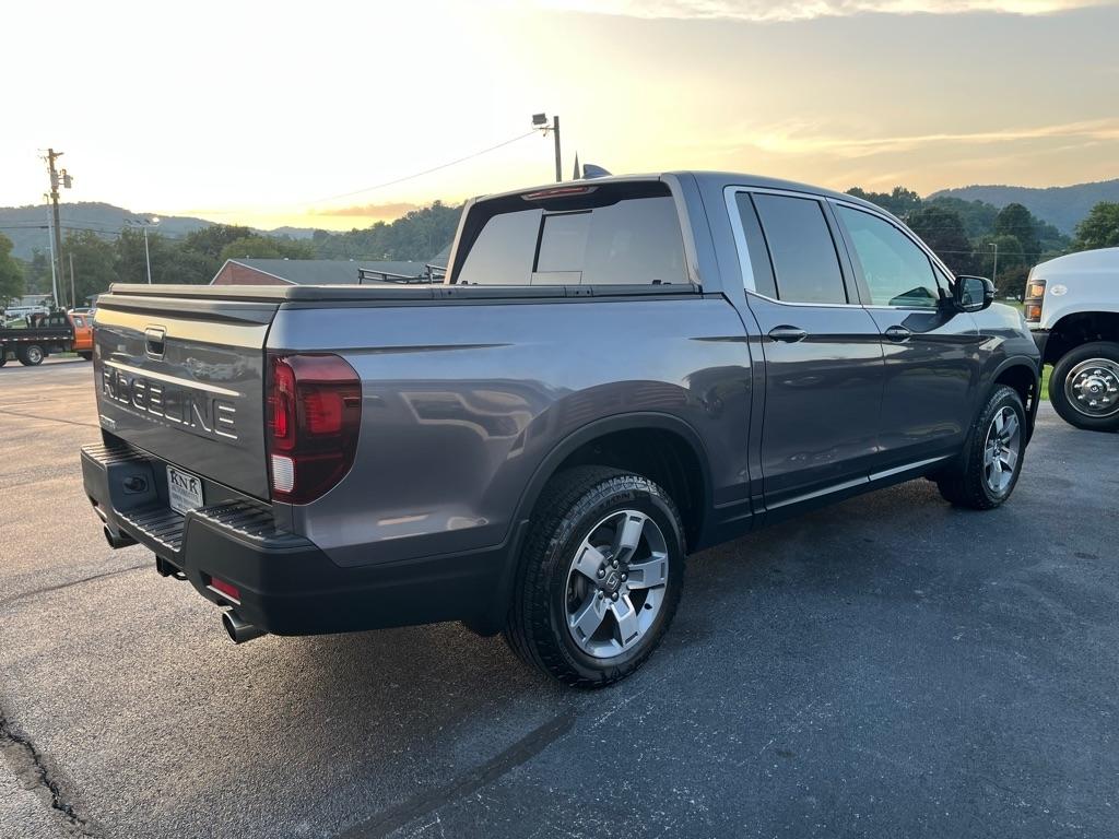 Honda Ridgeline photo 6