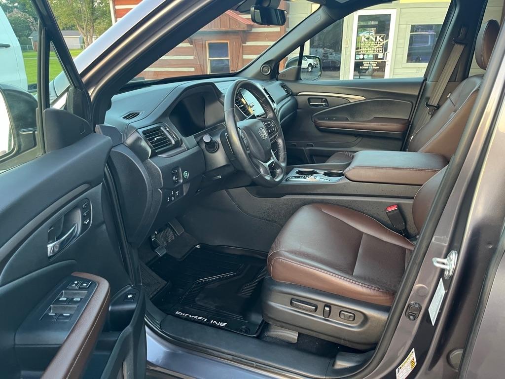 Honda Ridgeline photo 10
