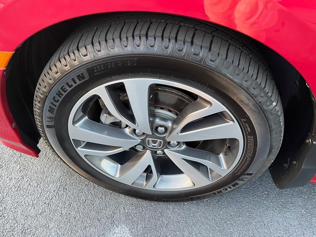 Honda Odyssey photo 9