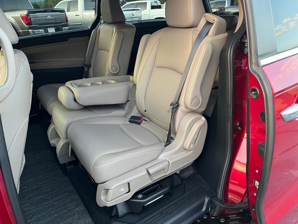 Honda Odyssey photo 12