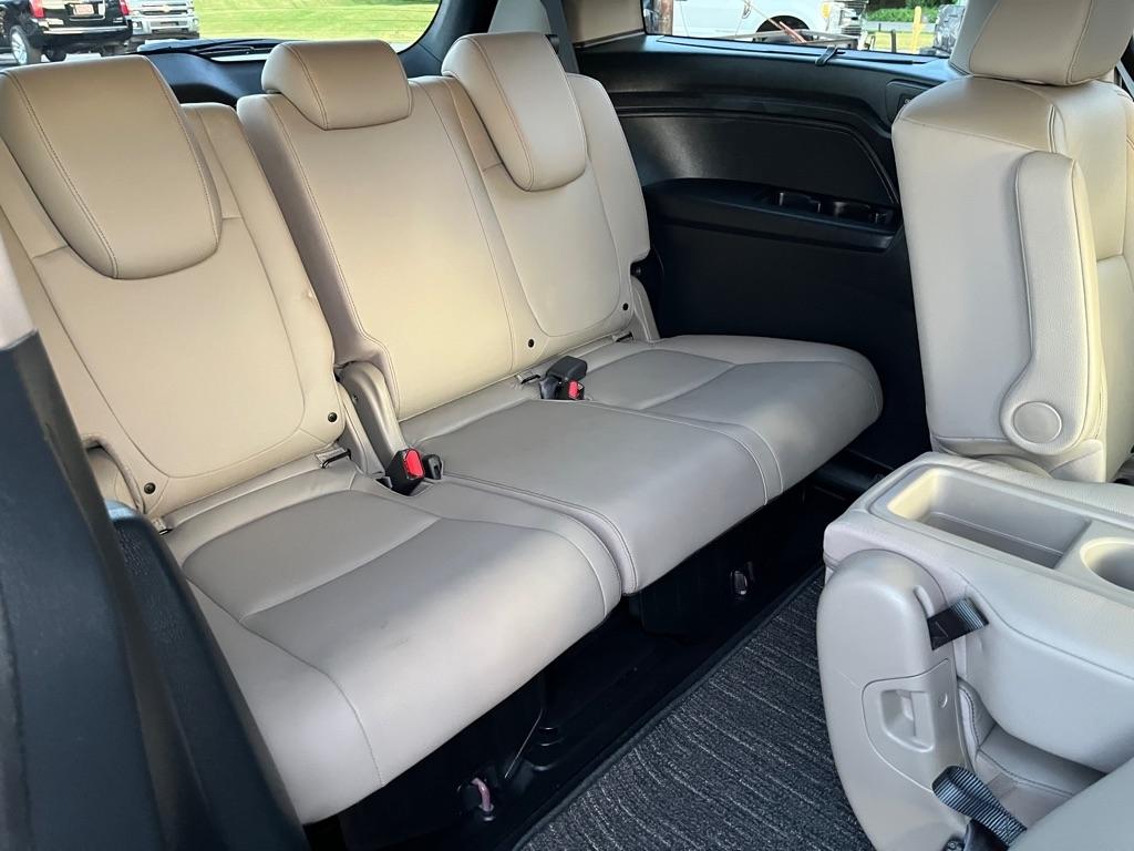 Honda Odyssey photo 14