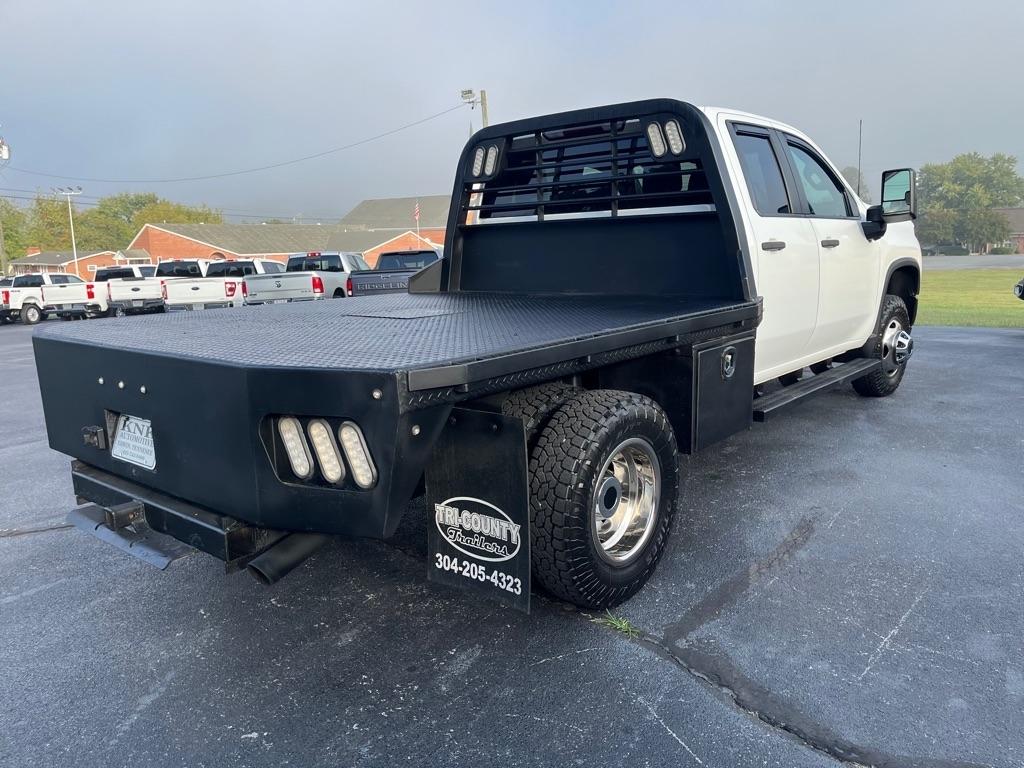 Chevrolet Silverado photo 4