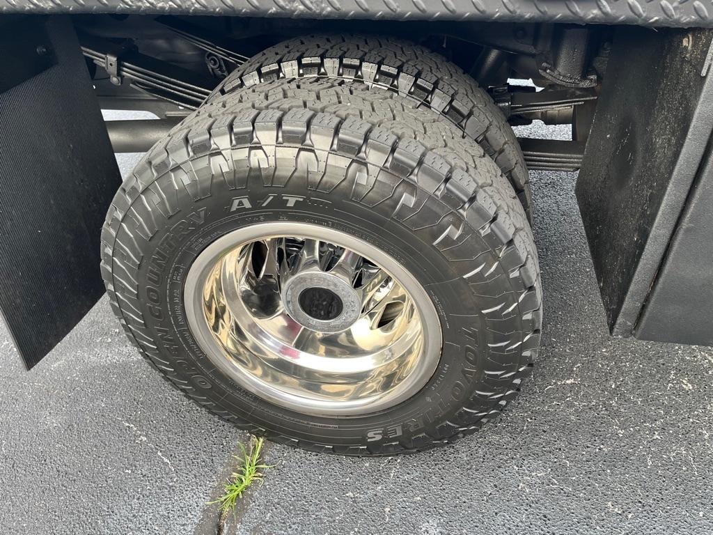Chevrolet Silverado photo 10