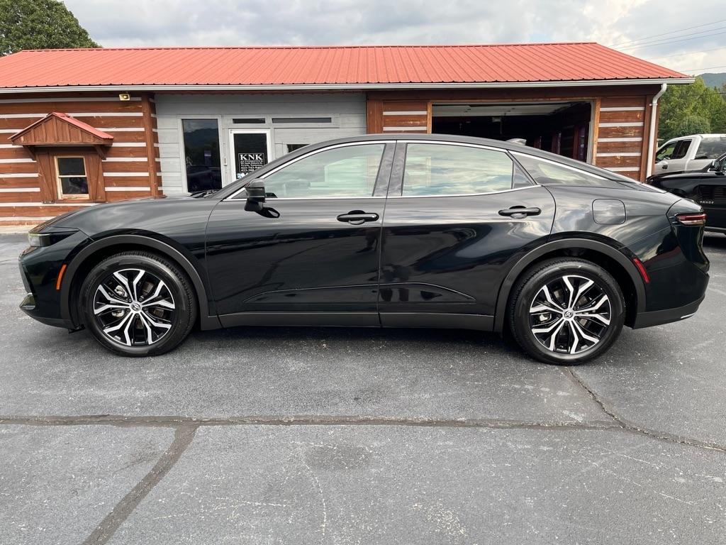 Toyota Crown  2024