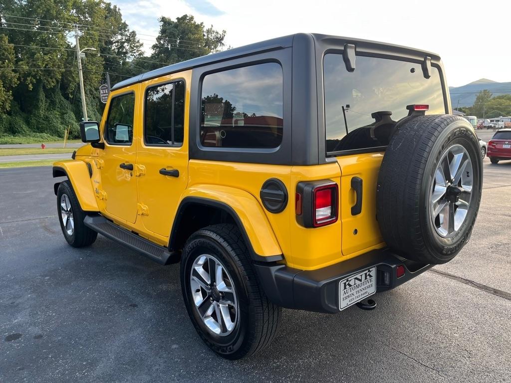 Jeep Wrangler photo 6