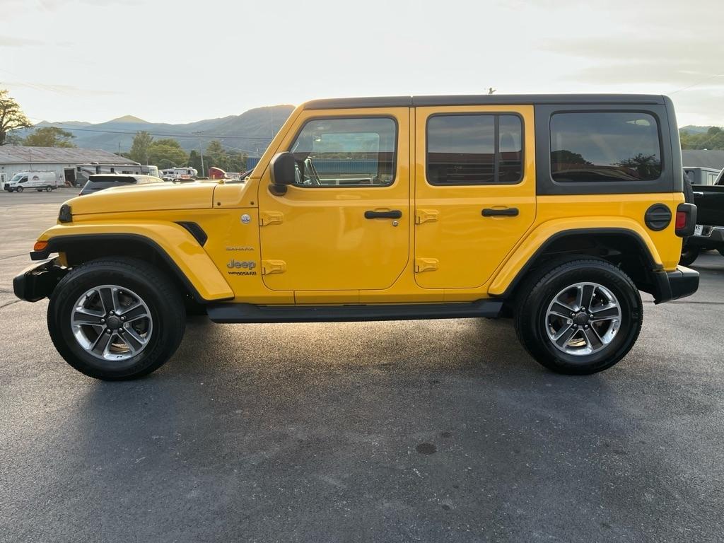 Jeep Wrangler photo 8