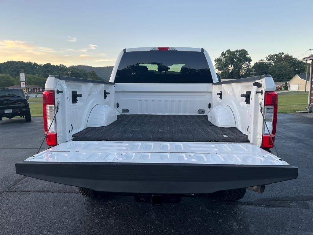 Ford F-250 photo 12