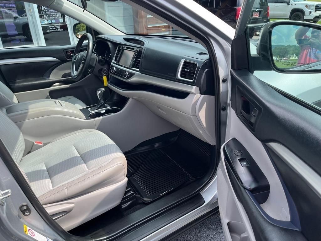 Toyota Highlander  2019