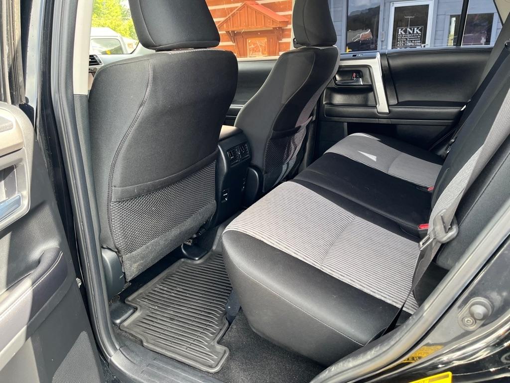 Toyota 4Runner  2017