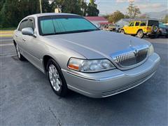 2010 Lincoln Town Car 