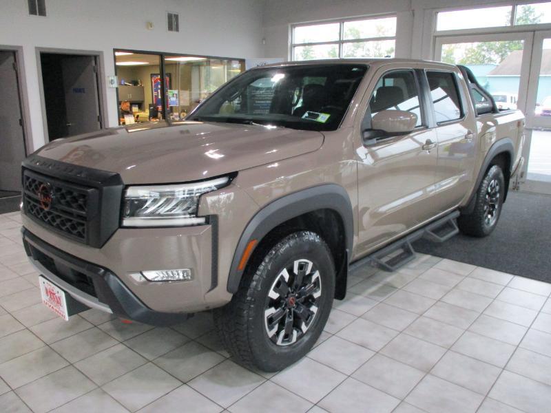 Nissan Frontier PRO-4X Crew Cab 4WD 2022