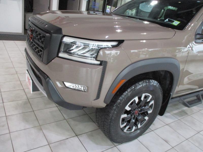 Nissan Frontier PRO-4X Crew Cab 4WD 2022