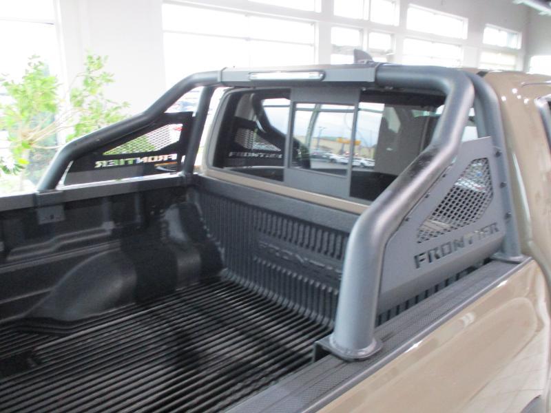 Nissan Frontier PRO-4X Crew Cab 4WD 2022