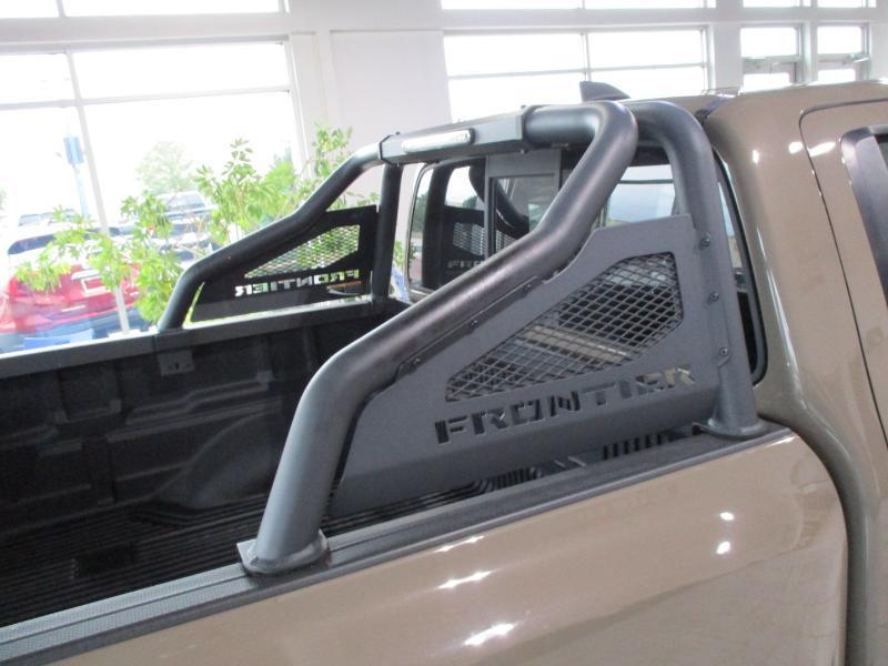 Nissan Frontier PRO-4X Crew Cab 4WD 2022