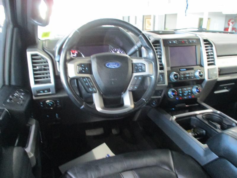 Ford F-350 SD Platinum Crew Cab 4WD 2020