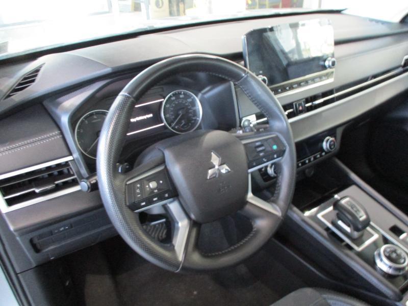 Mitsubishi Outlander SEL AWD 2024