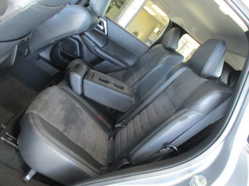 Mitsubishi Outlander SEL AWD 2024