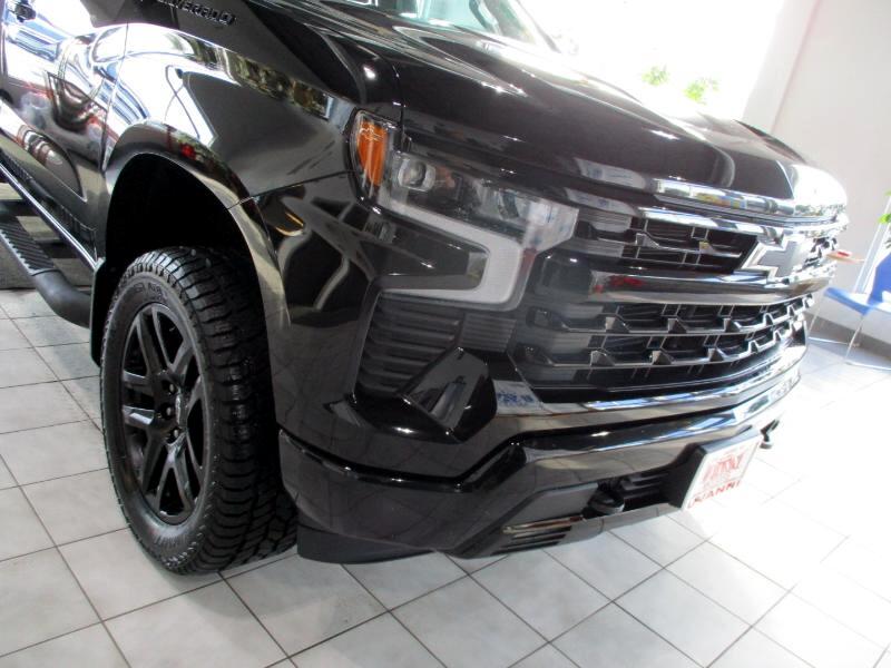 Chevrolet Silverado 1500 RST Crew Cab 4WD 2023
