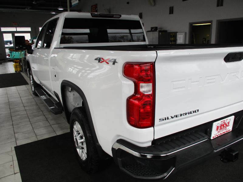 Chevrolet Silverado 2500HD LT Crew Cab Short Box 4WD 2024 Chevrolet Silverado 2500HD LT Crew Cab Short Box 4WD 2024