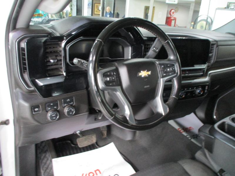 Chevrolet Silverado 2500HD LT Crew Cab Short Box 4WD 2024 Chevrolet Silverado 2500HD LT Crew Cab Short Box 4WD 2024