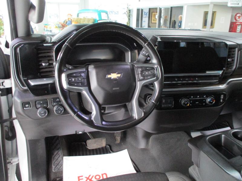 Chevrolet Silverado 2500HD LT Crew Cab Short Box 4WD 2024 Chevrolet Silverado 2500HD LT Crew Cab Short Box 4WD 2024