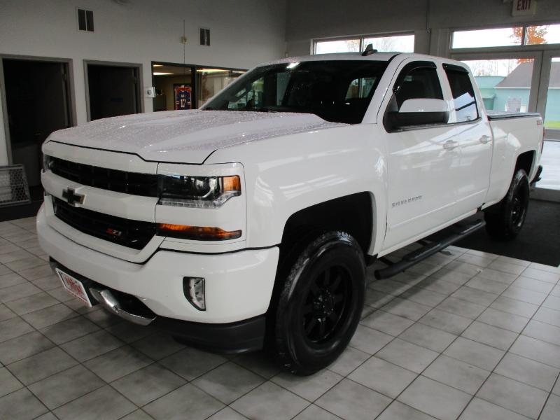 Chevrolet Silverado 1500 LT Z71 Double Cab 4WD 2018 Chevrolet Silverado 1500 LT Z71 Double Cab 4WD 2018