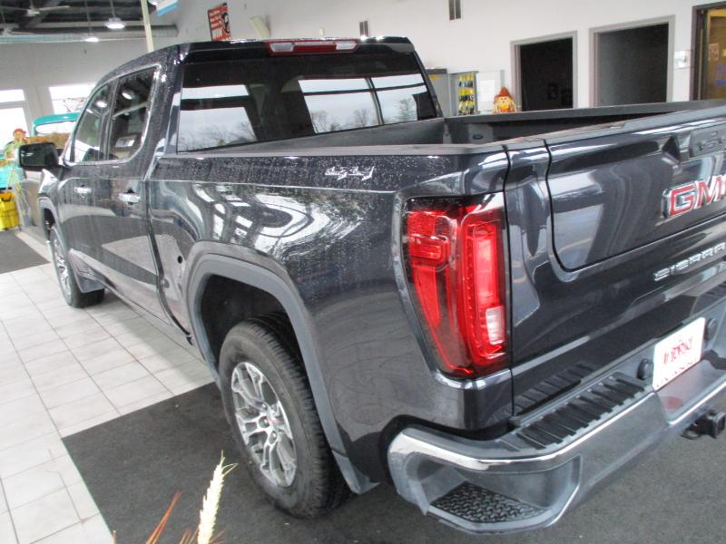 GMC Sierra 1500 SLT Crew Cab 4WD 2025 GMC Sierra 1500 SLT Crew Cab 4WD 2025