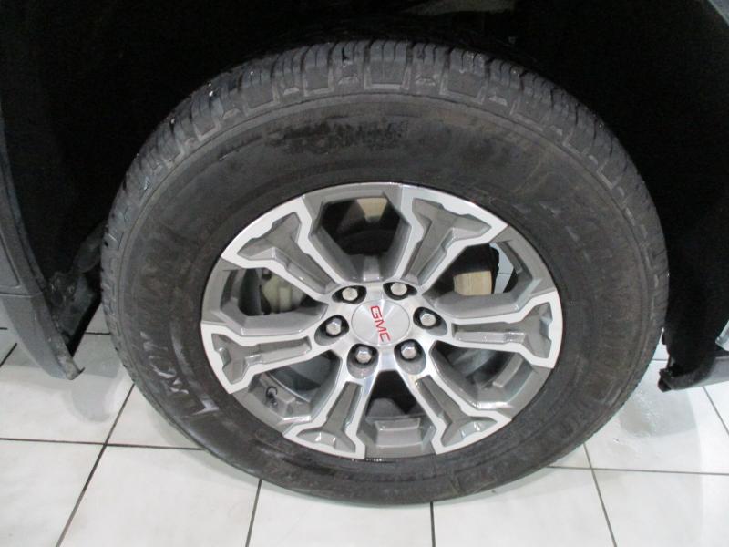 GMC Sierra 1500 SLT Crew Cab 4WD 2025 GMC Sierra 1500 SLT Crew Cab 4WD 2025