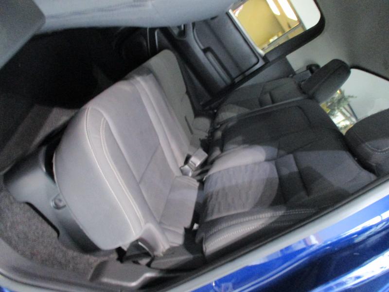 Nissan Frontier SV Crew Cab 4WD 2023