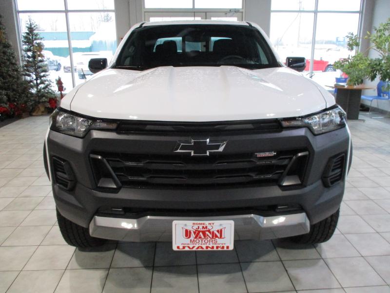 Chevrolet Colorado Trail Boss Crew Cab 4WD 2023