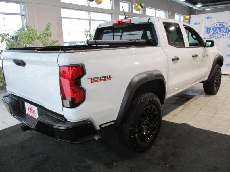 Chevrolet Colorado Trail Boss Crew Cab 4WD 2023