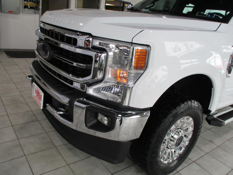 Ford F-350 SD Lariat SuperCab 4WD 2022