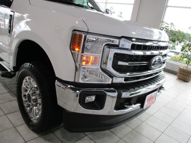 Ford F-350 SD Lariat SuperCab 4WD 2022